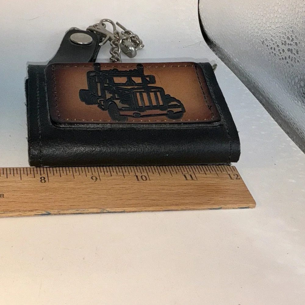 Genuine Leather Tri-fold Black Biker Wallet On Chain Pic Of Semi Truck